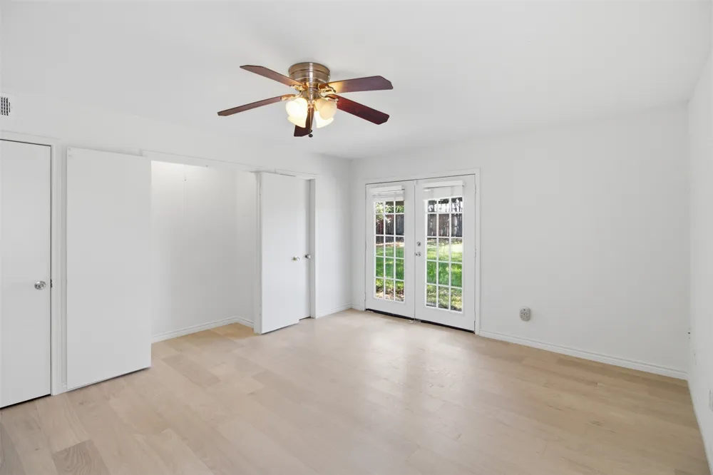 3651 Courtdale Drive Farmers Branch, TX 75234