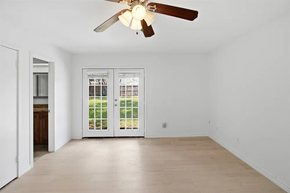 3651 Courtdale Drive Farmers Branch, TX 75234