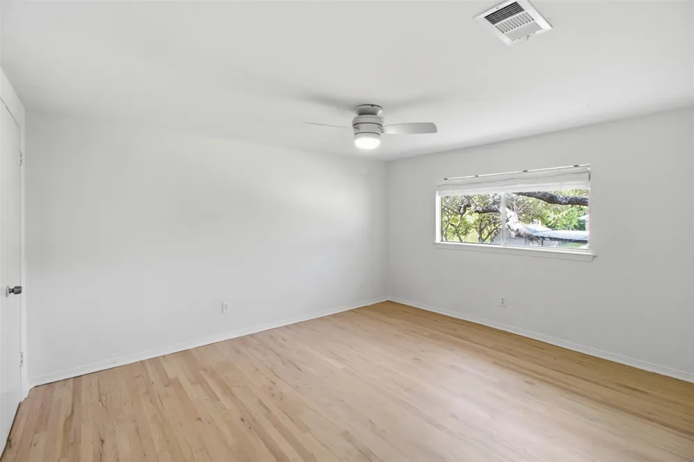 3651 Courtdale Drive Farmers Branch, TX 75234