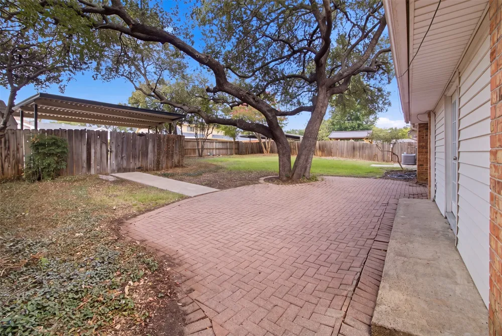 3651 Courtdale Drive Farmers Branch, TX 75234