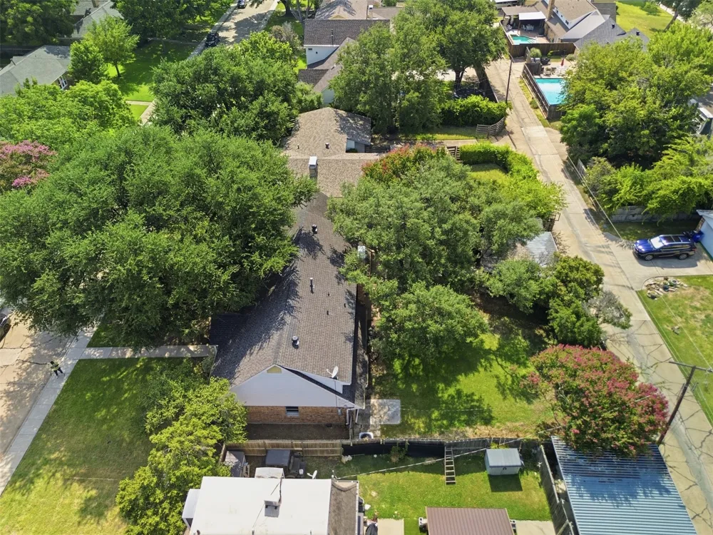 3651 Courtdale Drive Farmers Branch, TX 75234