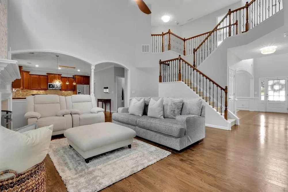 923 Van Briggle Path NE Sugar Hill, GA 30518