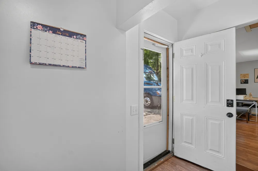 6140 Pinckney Road Pinckney, MI 48169