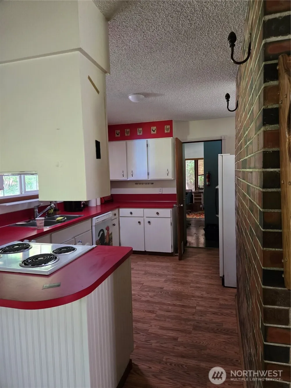 371 Evergreen Loop Forks, WA 98331