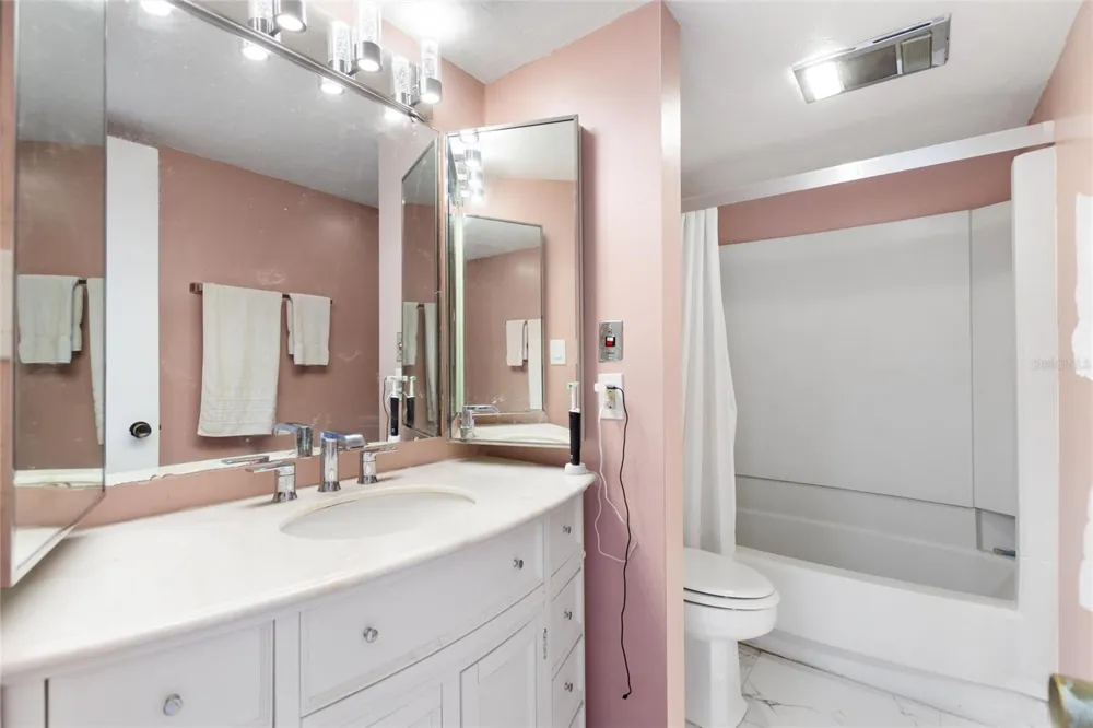 907 TENNIS WAY #3147/8 Haines City, FL 33844