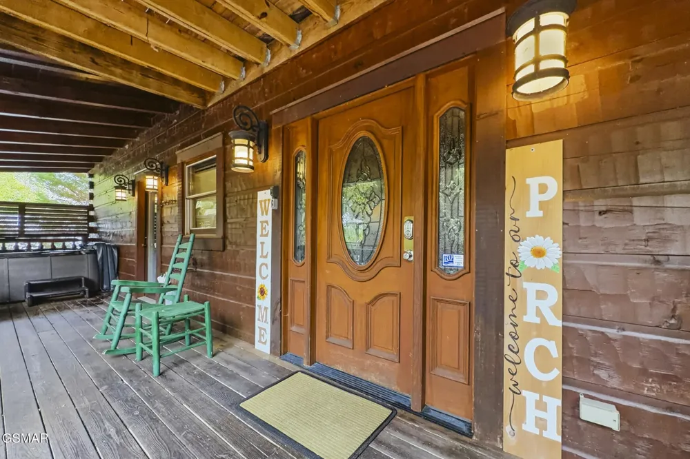 2906 Quiet Oak Way Pigeon Forge, TN 37863