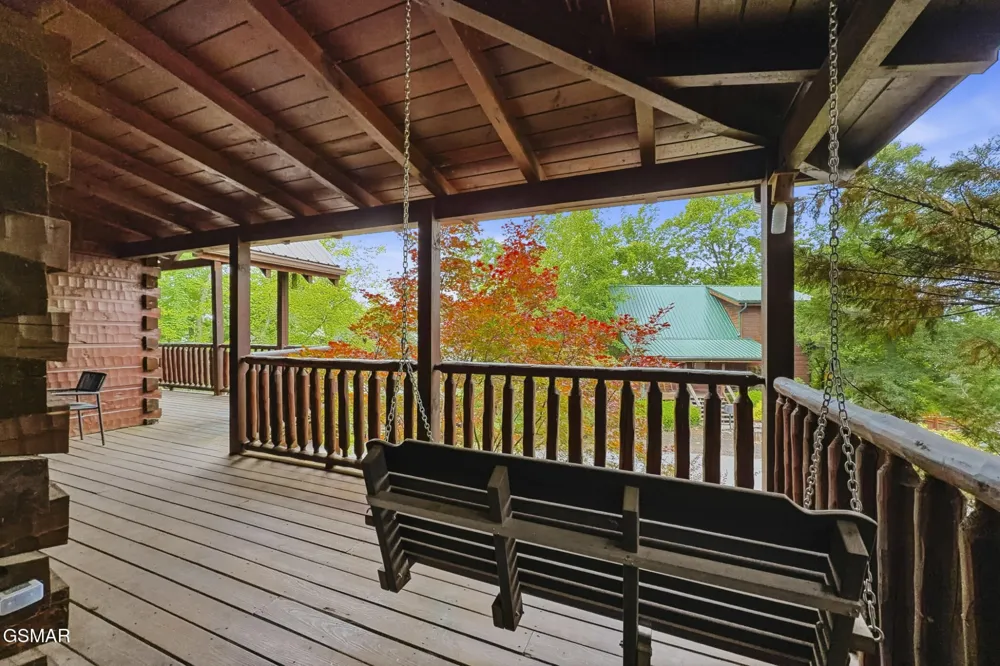 2906 Quiet Oak Way Pigeon Forge, TN 37863