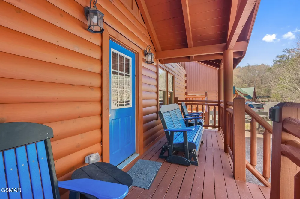 4355 Forest Ridge Way Pigeon Forge, TN 37863
