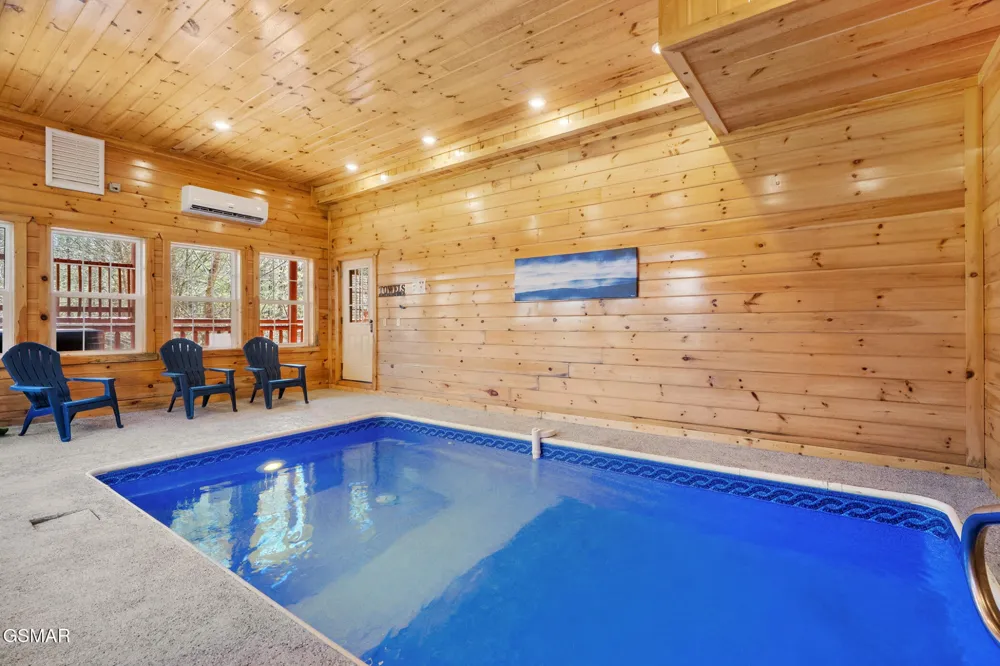 4355 Forest Ridge Way Pigeon Forge, TN 37863