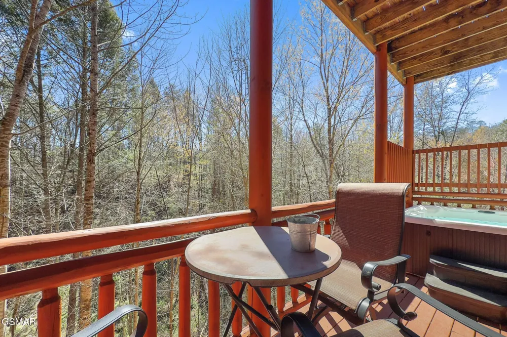 4355 Forest Ridge Way Pigeon Forge, TN 37863