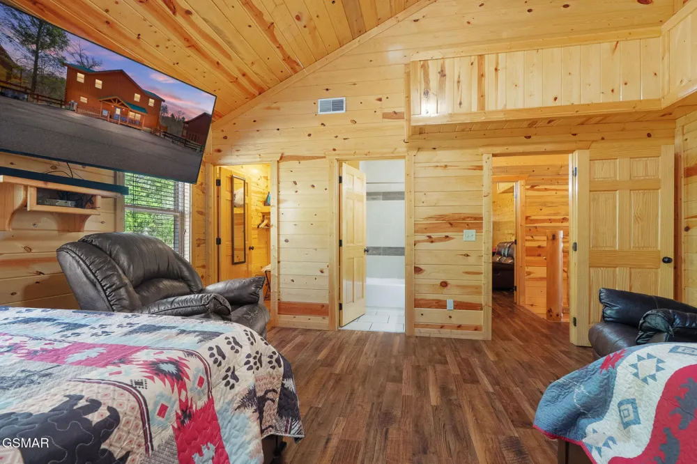 4355 Forest Ridge Way Pigeon Forge, TN 37863