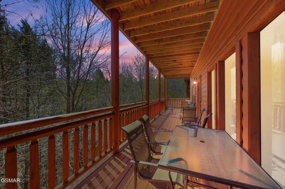 4355 Forest Ridge Way Pigeon Forge, TN 37863