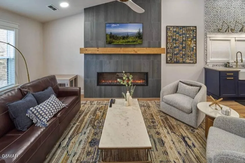 2814 Seth Road #13 Pigeon Forge, TN 37863