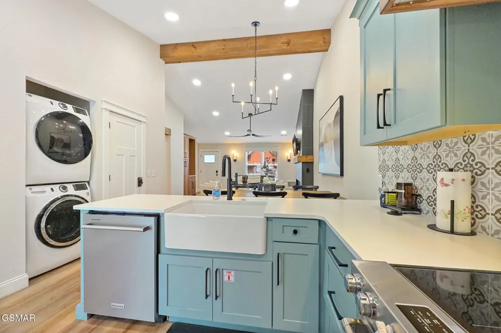 2814 Seth Road #13 Pigeon Forge, TN 37863