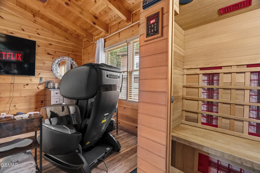 605 Cherry Blossom Way Pigeon Forge, TN 37863