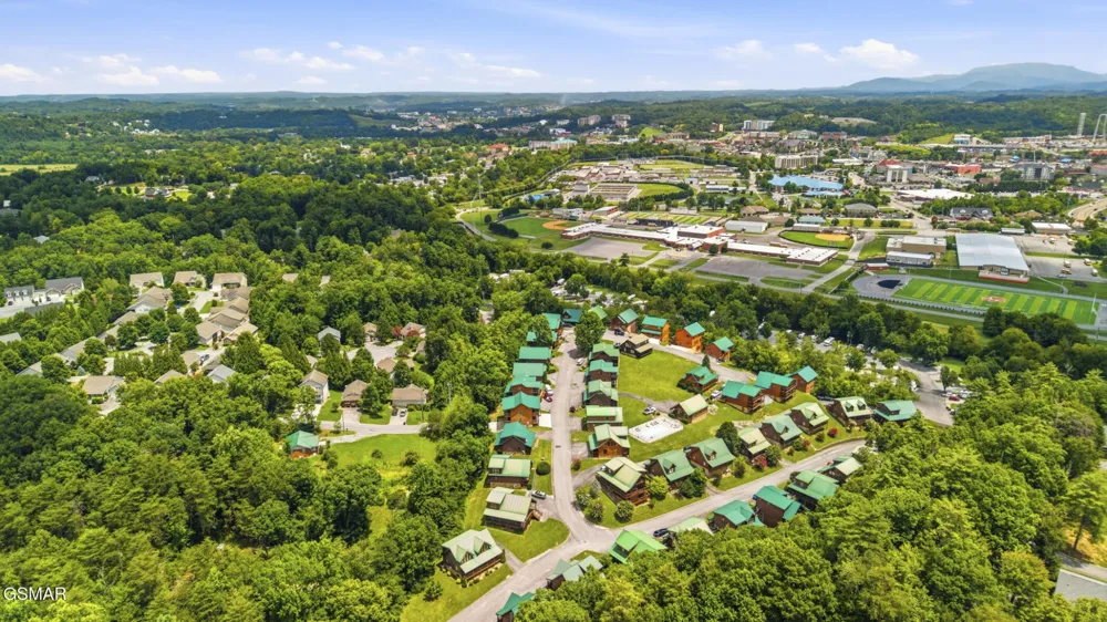 605 Cherry Blossom Way Pigeon Forge, TN 37863