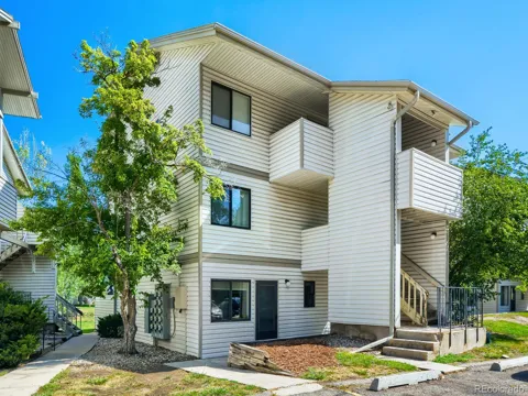 1705 Heatheridge Road #102
