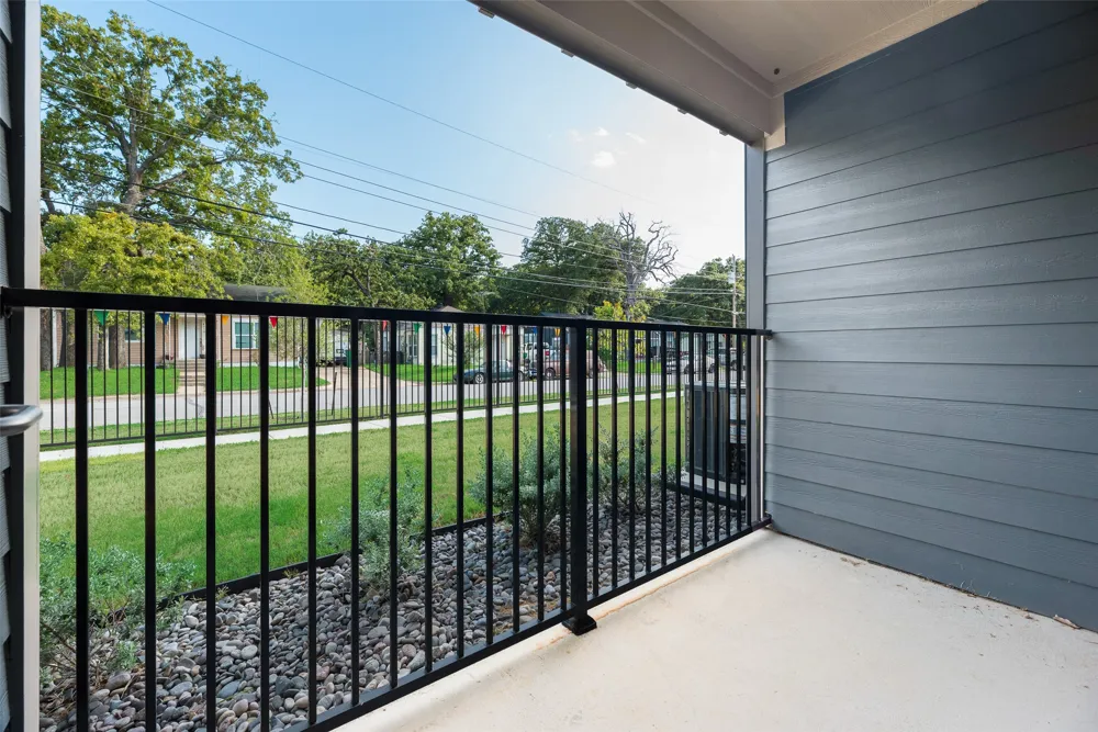 4225 Bernice Street Haltom City, TX 76117