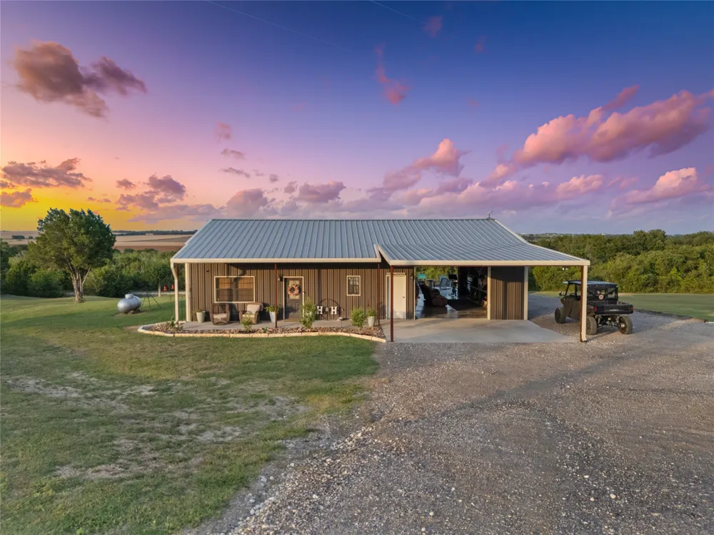 2967 Woodlawn Road Bruceville, TX 76630