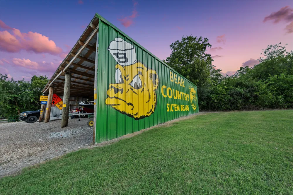 2967 Woodlawn Road Bruceville, TX 76630