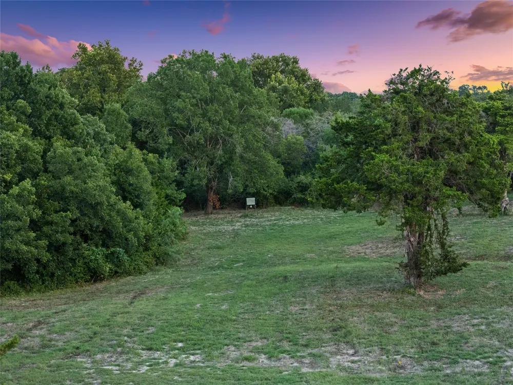 2967 Woodlawn Road Bruceville, TX 76630