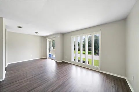 2202 16th Ave N Avenue #10