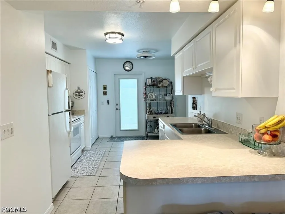 Lake Amelia Way #105 Bonita Springs, FL 34135