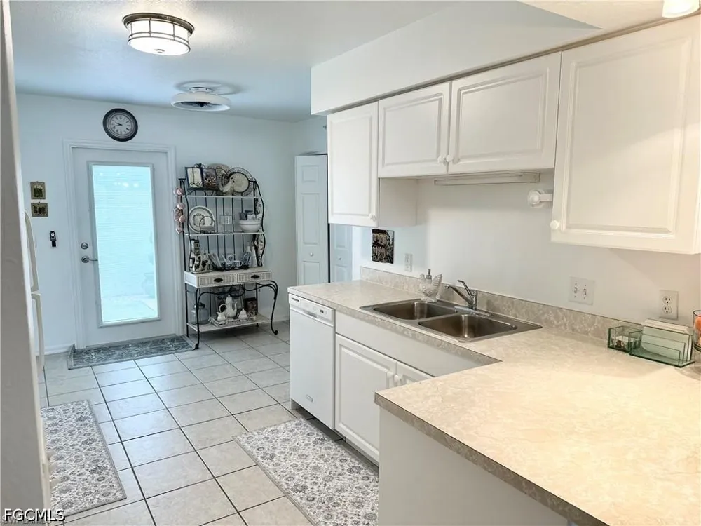 Lake Amelia Way #105 Bonita Springs, FL 34135
