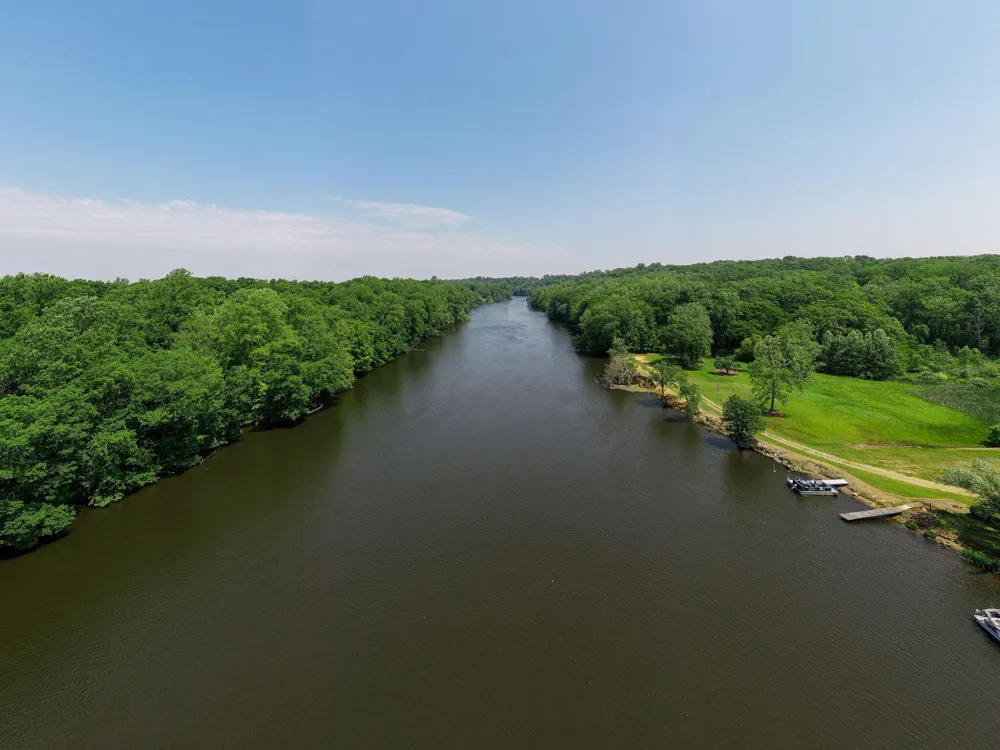 4645 River Pointe Boulevard Niles, MI 49120