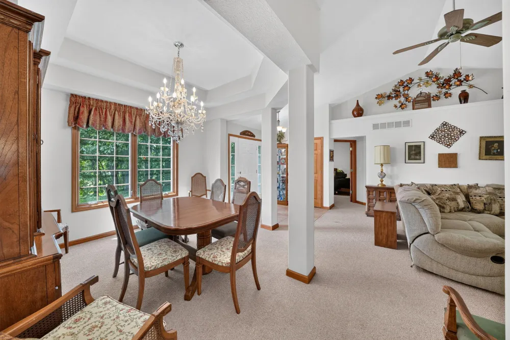 4645 River Pointe Boulevard Niles, MI 49120