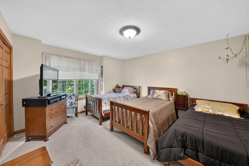 4645 River Pointe Boulevard Niles, MI 49120