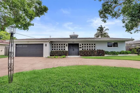 5281 SW 4th CT