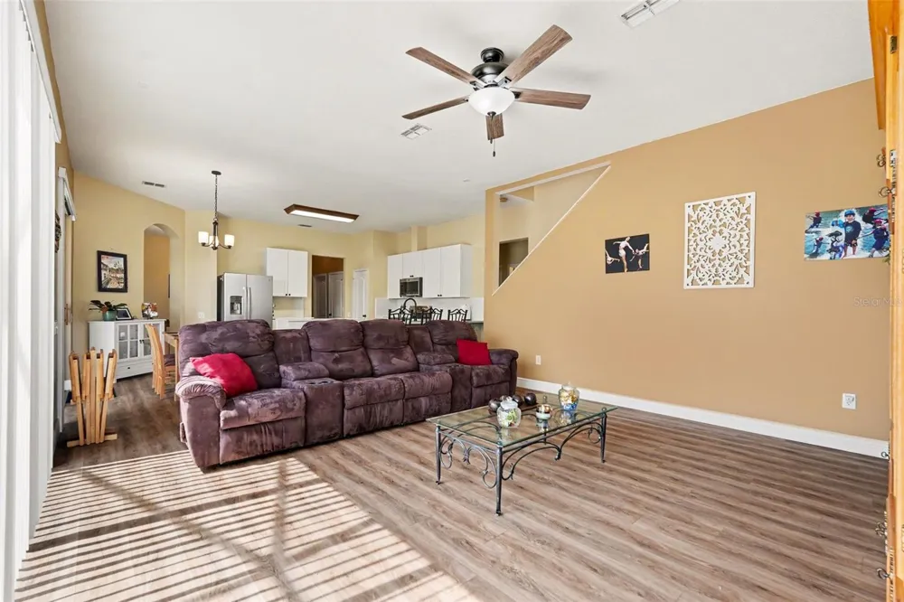 25741 RISEN STAR DR Wesley Chapel, FL 33544