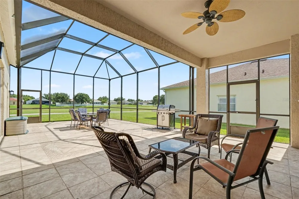 25741 RISEN STAR DR Wesley Chapel, FL 33544