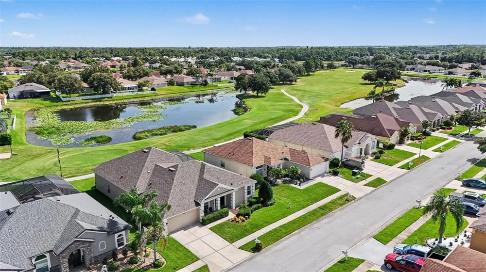 25741 RISEN STAR DR Wesley Chapel, FL 33544