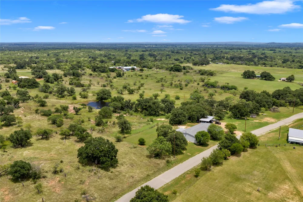 153 Lariat Lane Llano, TX 78643