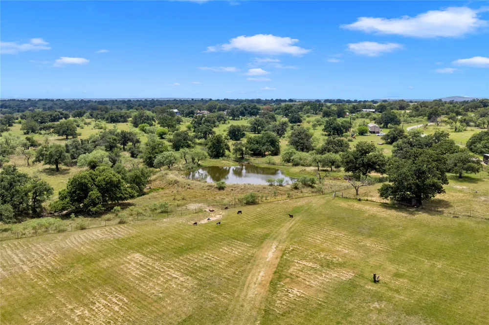 153 Lariat Lane Llano, TX 78643