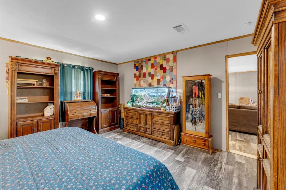 153 Lariat Lane Llano, TX 78643