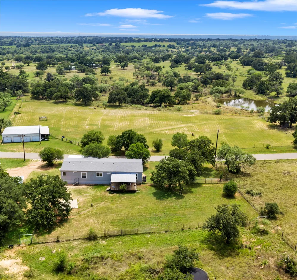 153 Lariat Lane Llano, TX 78643
