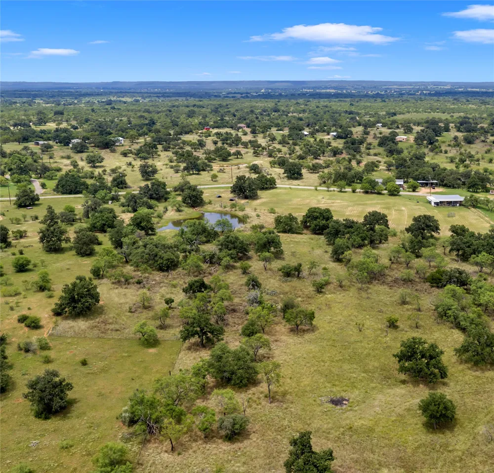 153 Lariat Lane Llano, TX 78643