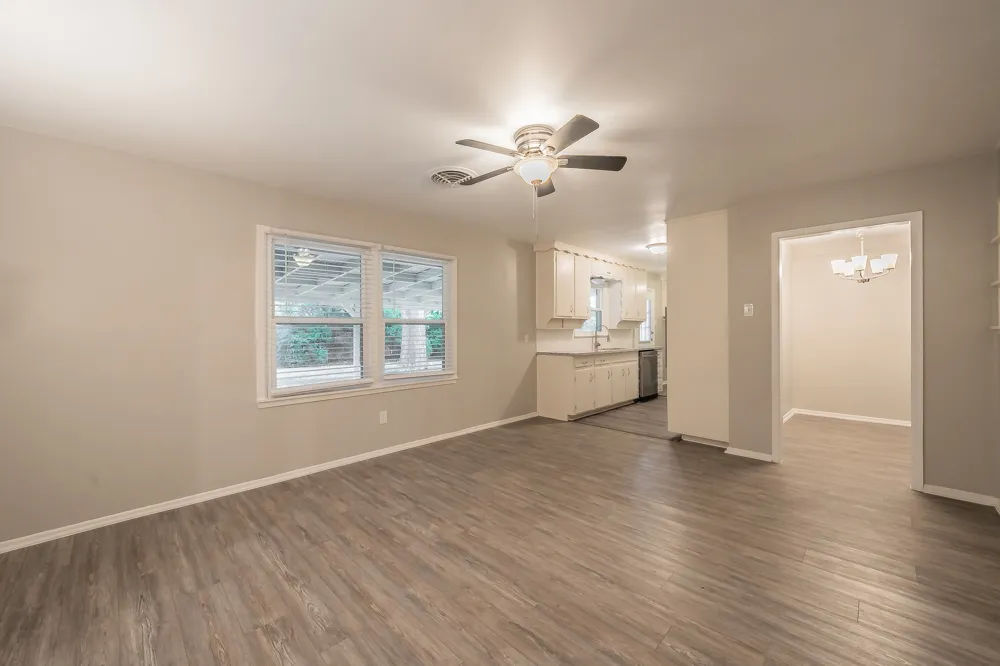 5616 Ammons Street Haltom City, TX 76117