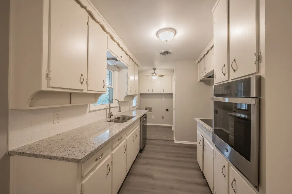 5616 Ammons Street Haltom City, TX 76117