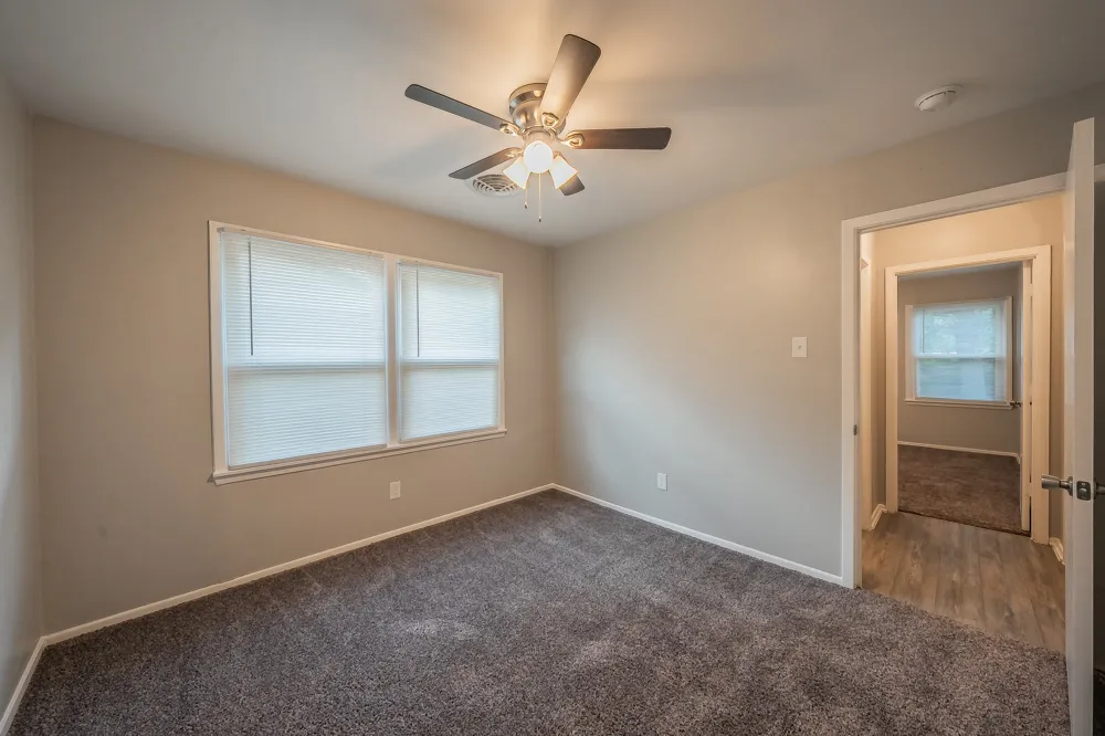 5616 Ammons Street Haltom City, TX 76117