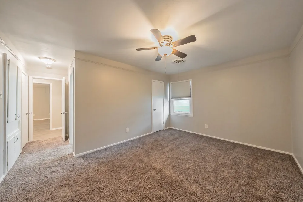 5616 Ammons Street Haltom City, TX 76117