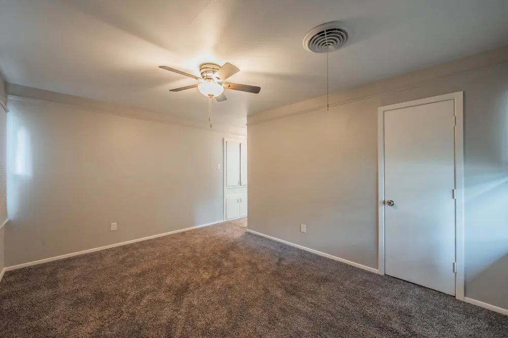5616 Ammons Street Haltom City, TX 76117