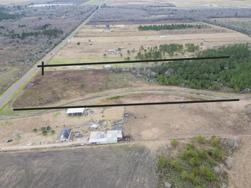 5806 Fm 686 Dayton, TX 77535