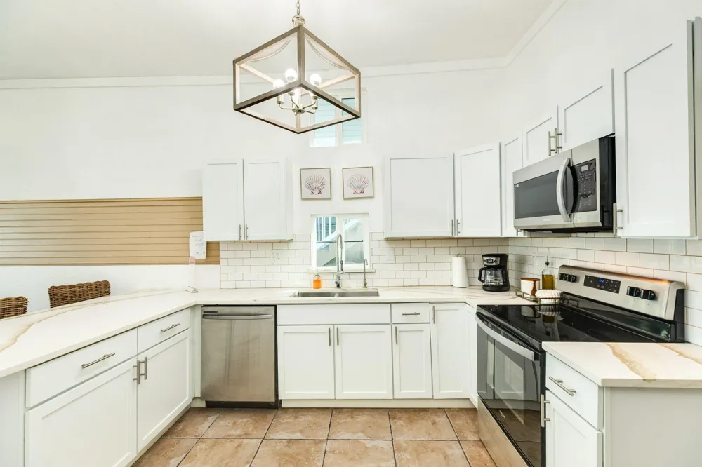 141 Howard Avenue Surfside Beach, TX 77541