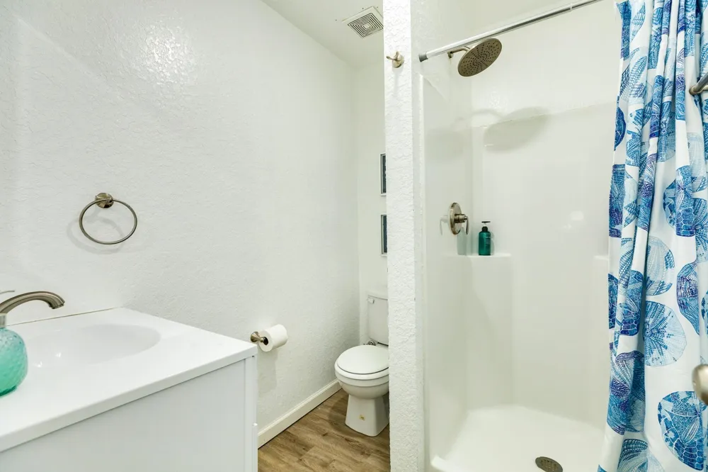 141 Howard Avenue Surfside Beach, TX 77541