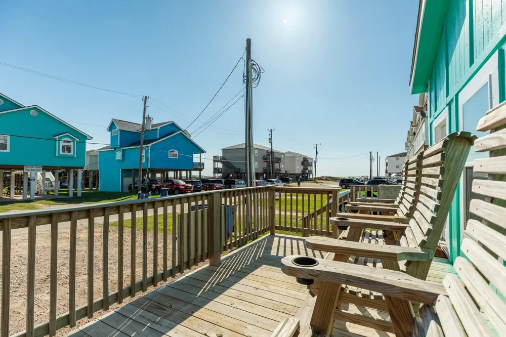 141 Howard Avenue Surfside Beach, TX 77541