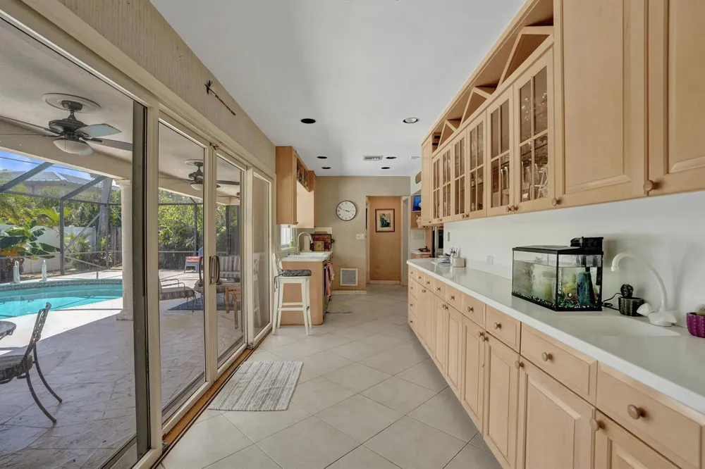 2756 NE 35th Street Fort Lauderdale, FL 33306